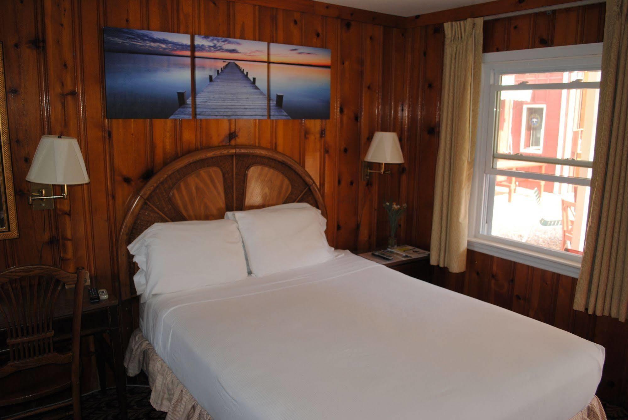 Daunts Albatross Motel Montauk Exterior photo